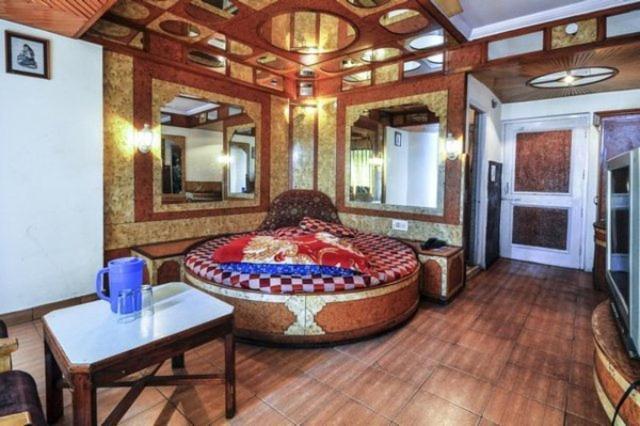 Hotel Gulmarg Regency Шімла Екстер'єр фото